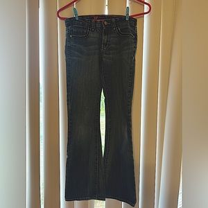 Levi’s Girls Size 12 Boot Cut Medium Wash Jeans FLAW